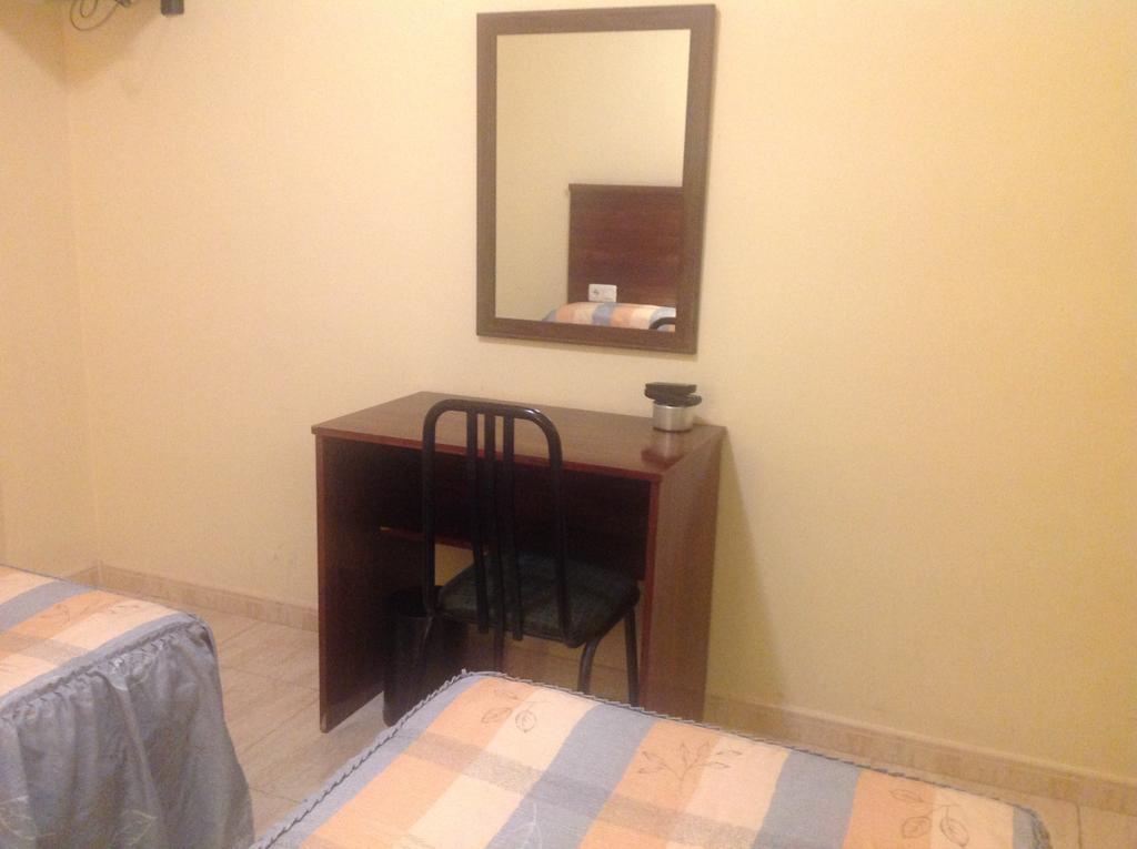 Hostal San Froilan La Virgen del Camino Εξωτερικό φωτογραφία